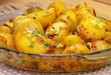 Pommes de terre aux oignons